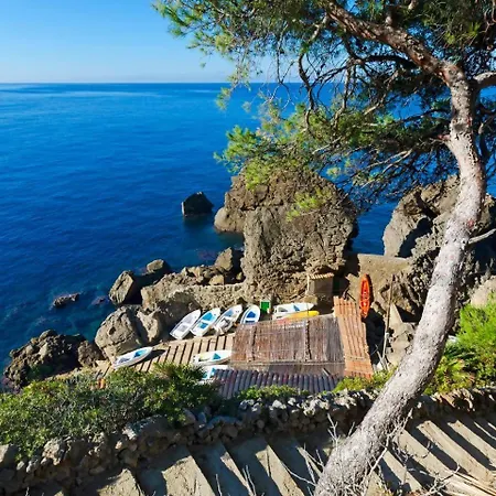Maripins Con Jacuzzi Y Vistas Unicas Al Mar Вилла